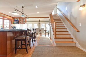 Dining - Salt Marsh Cottage: Private Coffins Beach! (Gloucester)