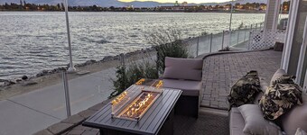 Luxury Lakefront Escape with Stunning Views at Sparks Marina