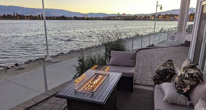 Luxury Lakefront Escape with Stunning Views at Sparks Marina