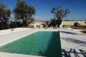 Outdoor pool - Serradei House (Torchiarolo)