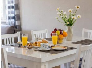 Dining - Apartment Noah and Matija-Three Bedroom Apartment (Ston)