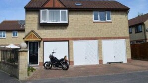 Exterior - Family Friendly Coach House - Parking - Sleeps 4 (Weston-super-Mare)