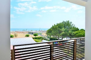 Property grounds - Sea oasis -  apartment with terrace and enchanting view (Bibione)