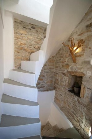 Smart TV - Platsa's House (Naxos)