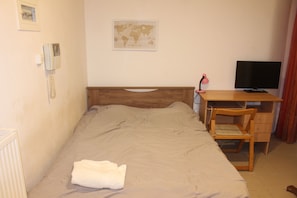 Apartment | 1 Schlafzimmer, Bügeleisen/Bügelbrett, kostenloses WLAN, Bettwäsche