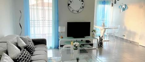 TV