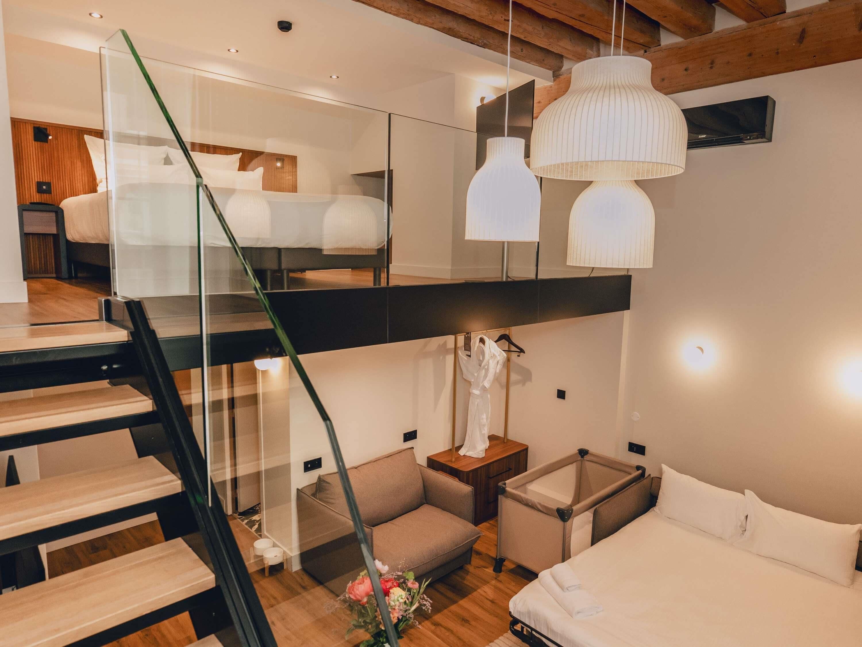 Junior Suite, 1 King Bed with Sofa bed (Superior)