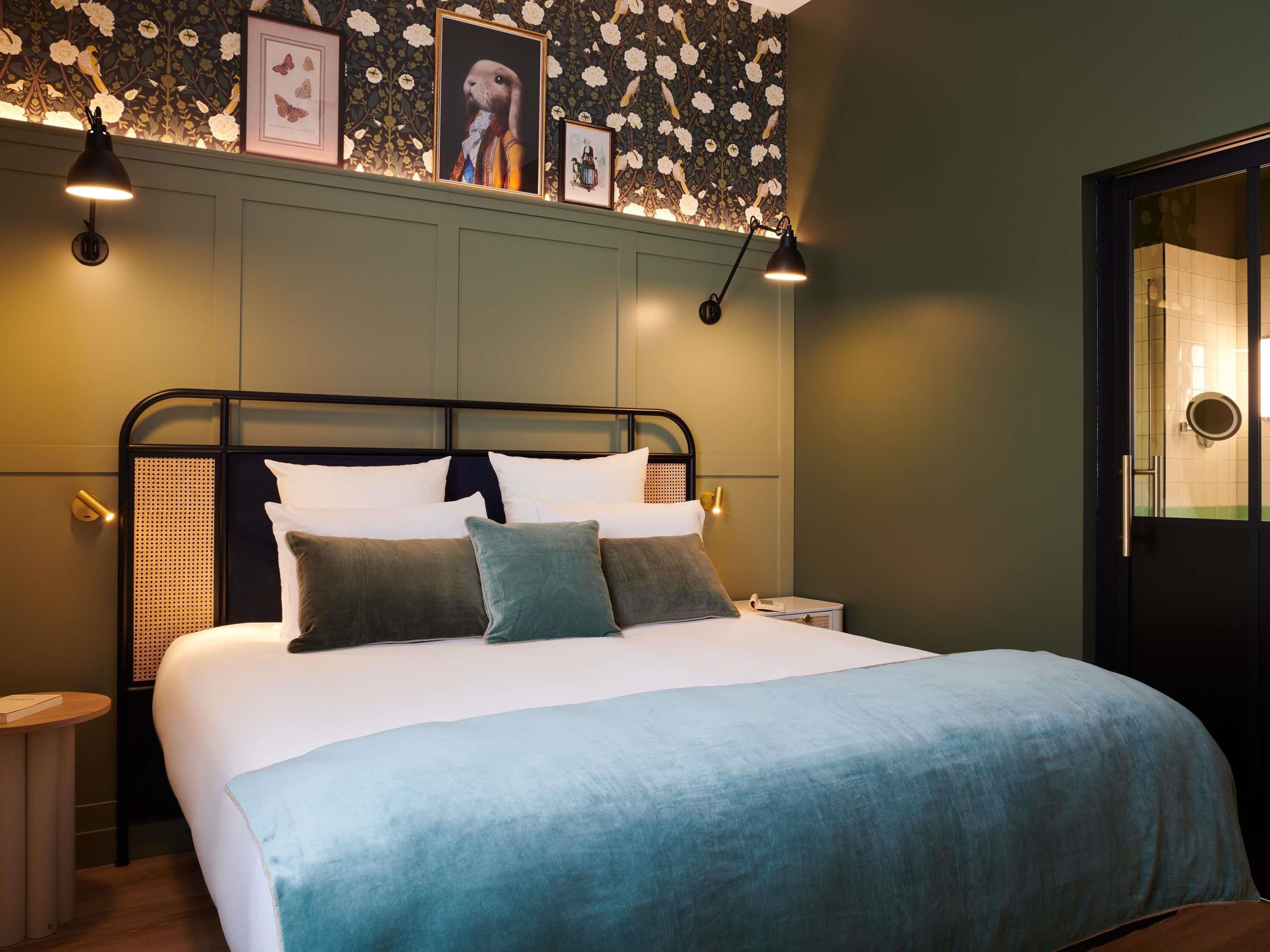 Kamar Superior, 1 Tempat Tidur King | Seprai premium, bantalan ekstra lembut, dan brankas