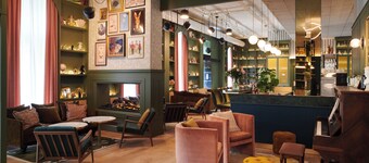 Square Lodge Hotel La Roche Sur Yon - Handwritten Collection