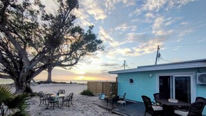 Outdoor dining - Manasota Key Beach Cottage Just Thirty Steps from the Beach (Englewood)