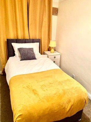 Ferienhaus | 3 Schlafzimmer, Bügeleisen/Bügelbrett, kostenloses WLAN, Bettwäsche