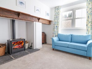 Living area - Backlands Farmhouse (Bridport)
