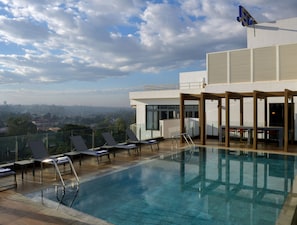 Piscina externa