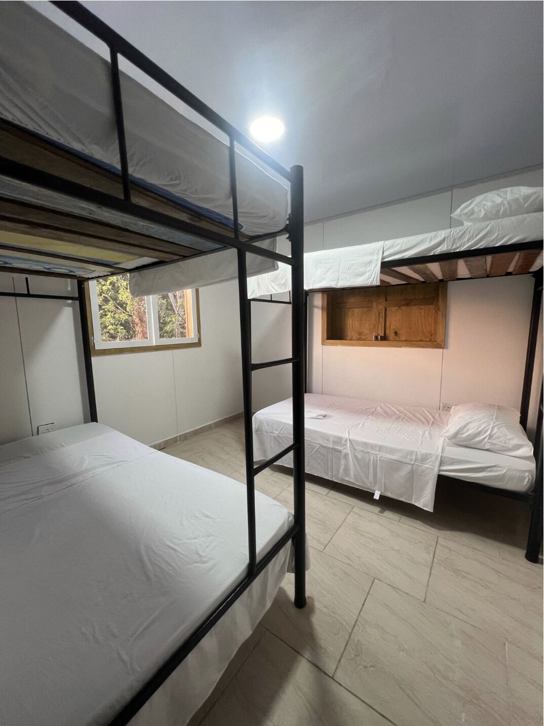 2 habitaciones, wifi y ropa de cama 