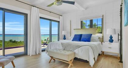 Lighthouse Cove: Corporate events, weddings, large groups