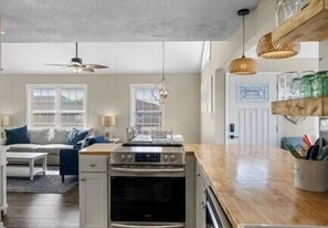 Fridge, microwave, oven, stovetop - Sunshine on the Sound w/ Hot tub (North Topsail Beach)