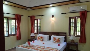 Peti besi dalam bilik, seterika/papan seterika, Wi-fi percuma 