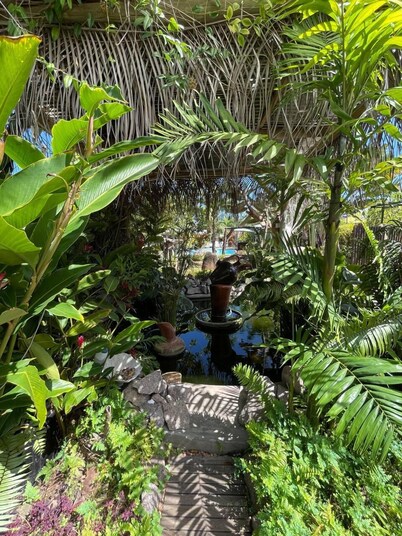 La Digue Holiday Villa 