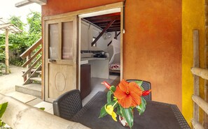 Individually decorated, free WiFi, bed sheets - La Casa Mompiche (Muisne)