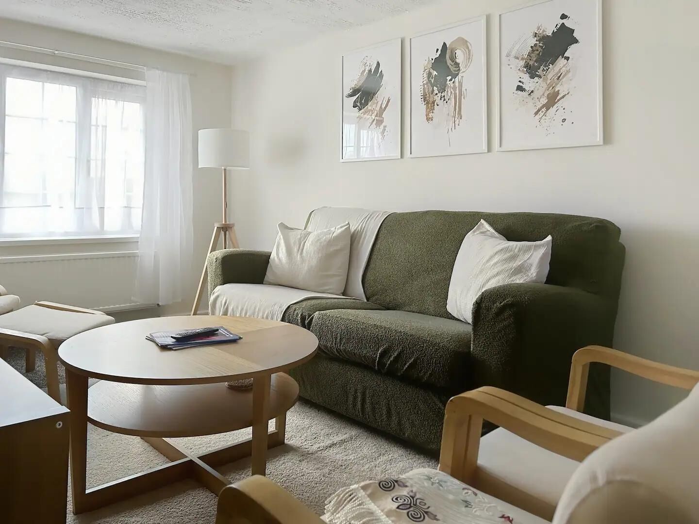 Căn hộ | Khu phòng khách | TV màn hình phẳng 