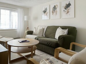 Apartment | Living area