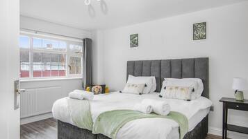 Casa | 3 habitaciones, wifi gratis y ropa de cama