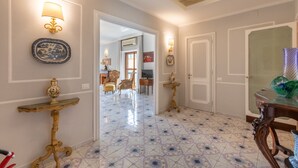 Interior - A Casa di Driade -apartment (Rome)
