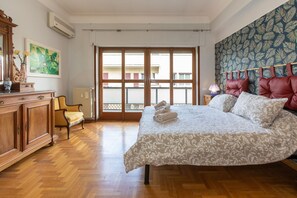 Apartment, 3 Bedrooms, Smoking, Balcony - A Casa di Driade -apartment (Rome)
