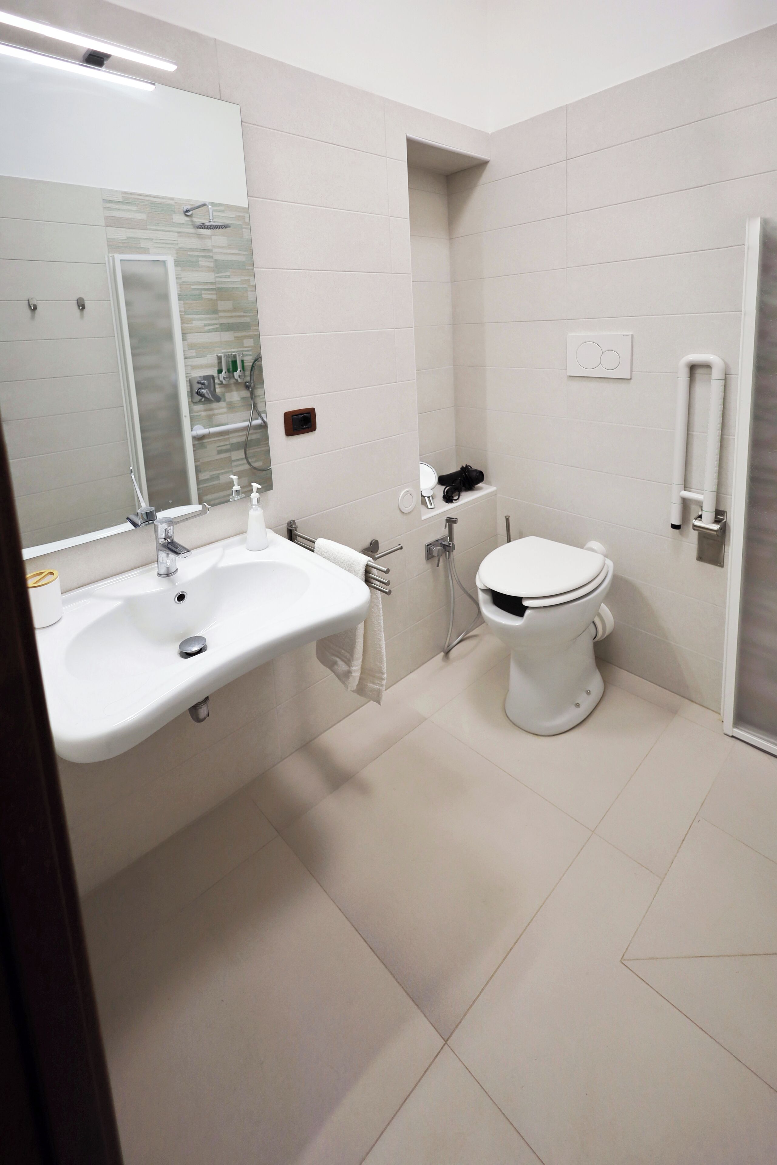 Foto - Cataneasy Rooms