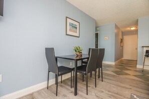 Dining - Oceanfront Building With Great Ocean and Bay Views (Ocean City)