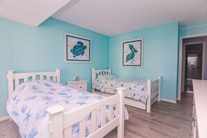 2 bedrooms, Internet, bed sheets - Oceanfront Building With Great Ocean and Bay Views (Ocean City)