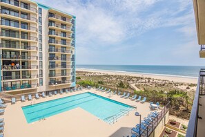 Pool - Oceanfront Building With Great Ocean and Bay Views (Ocean City)