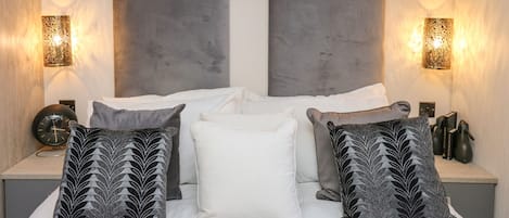2 habitaciones, decoración personalizada y muebles diferentes