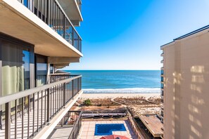 Property grounds - Ocean City's Premiere Building (Ocean City)