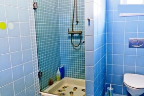 Shower, rainfall showerhead