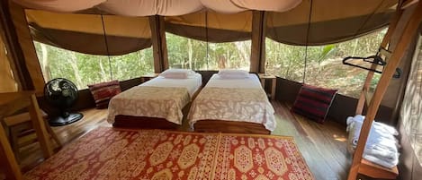 1 habitación, wifi y ropa de cama