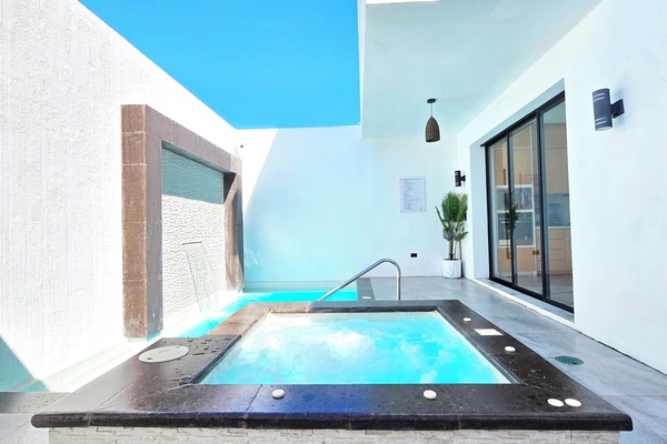 Piscine extérieure, piscine chauffée