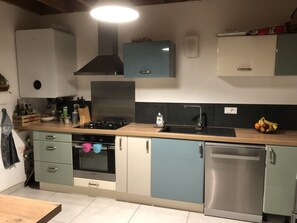 Fridge, microwave, oven, stovetop - Wooden house 6 persons in La Baule (La Baule-Escoublac)