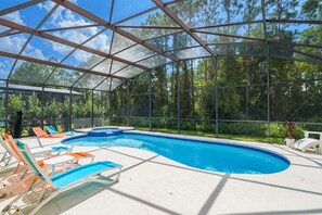 Outdoor pool, a heated pool - The New Woodlands Villa @ Watersong - A 4 bed 3 bath South Facing Pool Home (Davenport)