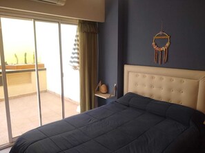 2 camere, una scrivania, Wi-Fi gratuito, lenzuola