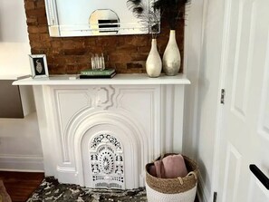 Interior - Mulberry Mansion - OTR - FREE Parking (Cincinnati)