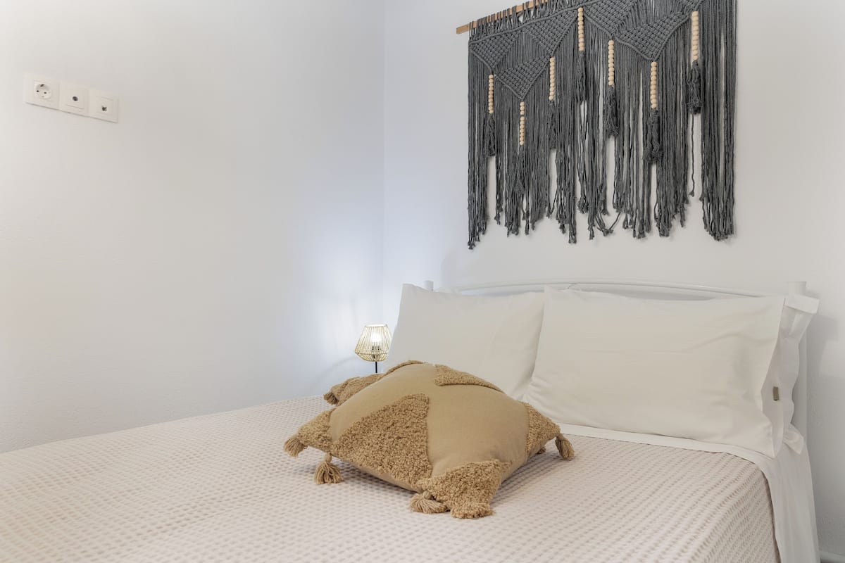 Appartement | 2 chambres, literie hypoallergénique, coffres-forts dans les chambres