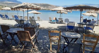 A 2 level house in the heart of the famous Galaxidi only 400m. from the beach.