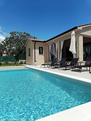 Pool - Villa Animo - New holiday home for 8 people with a private pool near Labin. (Labin)