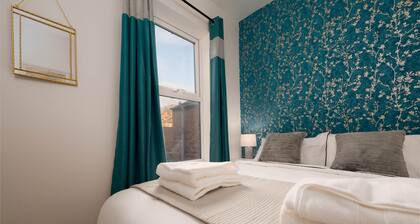Heart of the City, Beautiful 3 bed 2 Bath, Sleep 6