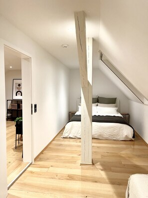 1 Schlafzimmer, Schreibtisch, Bügeleisen/Bügelbrett, kostenloses WLAN