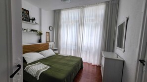 1 sovrum, strykjärn/strykbräda, wi-fi och sängkläder