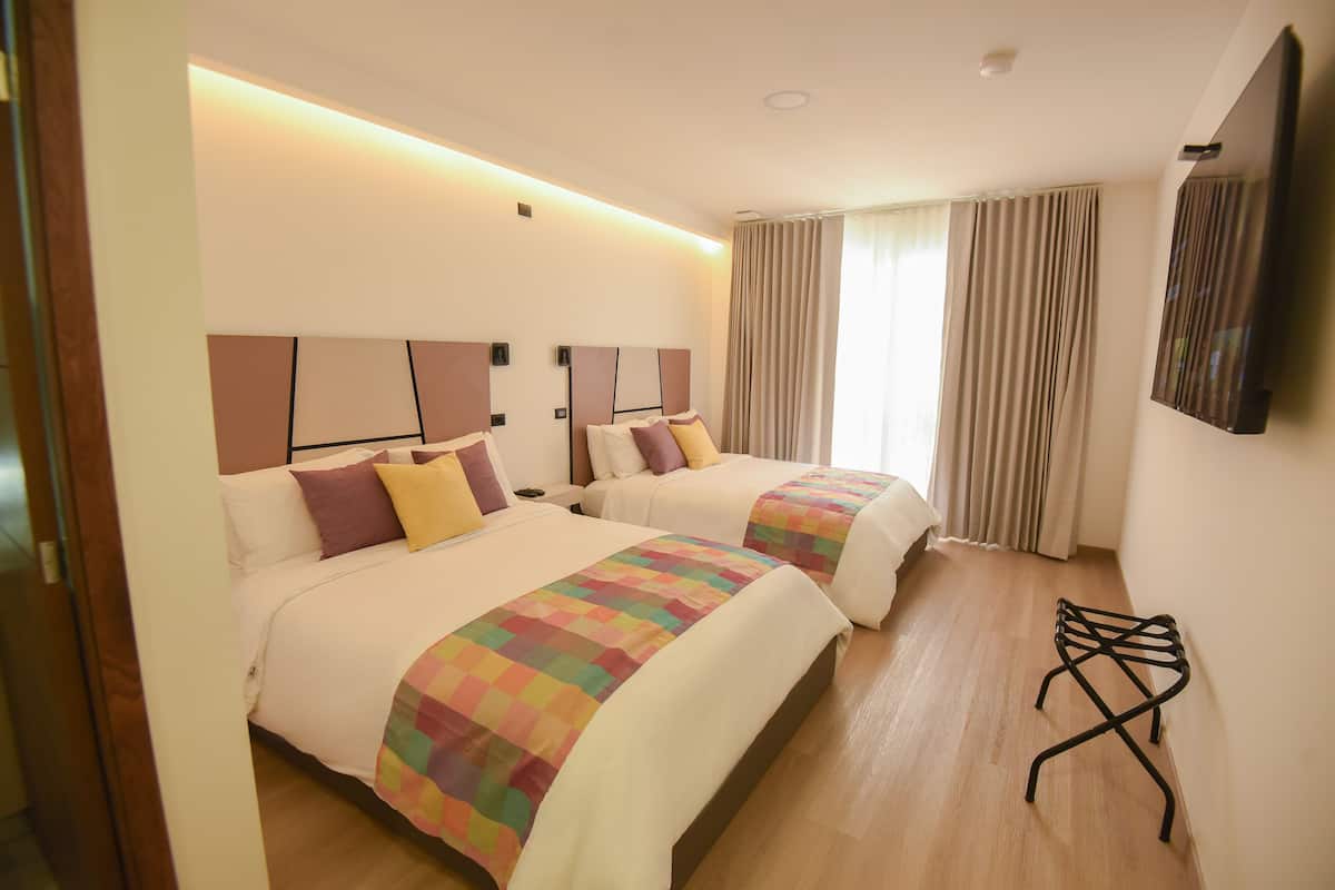 Comfort Room | 1 bedroom, in-room safe, blackout drapes, soundproofing