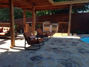 Terrace/patio - Ideal for long stays Rental 30 days. 9 min. from DFW airport
2BR, with office. (Grapevine)
