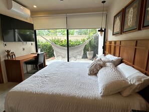 Apartamento premium | Roupas de cama premium, camas Select Comfort, individualmente decorados